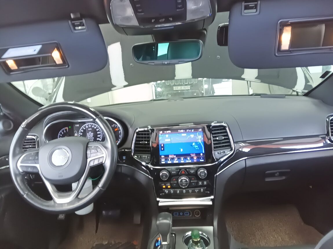 JEEP GRAND CHEROKEE (WK2) 3.6 V6 OVERLAND 2019 - zdjęcie 21