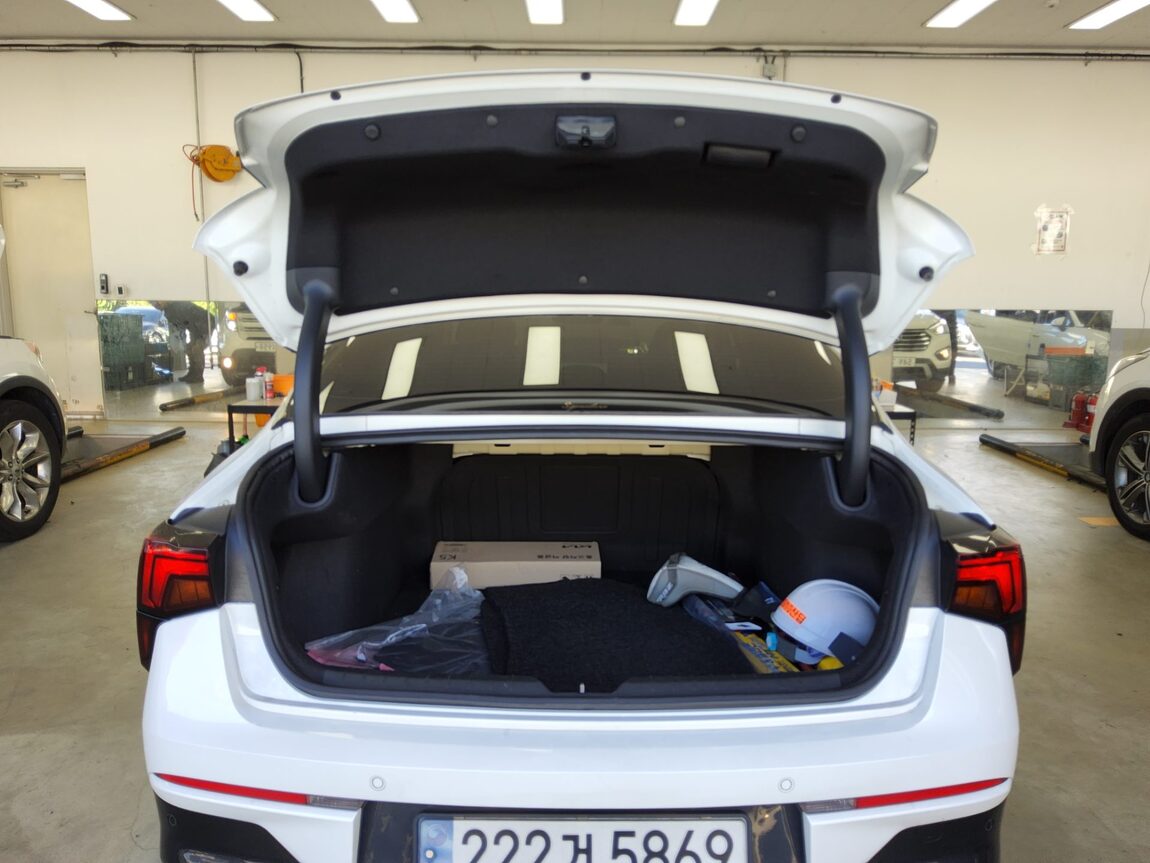 KIA THE NEW K5 (DL3) 2.0 GASOLINE PRESTIGE 2024 - zdjęcie 15