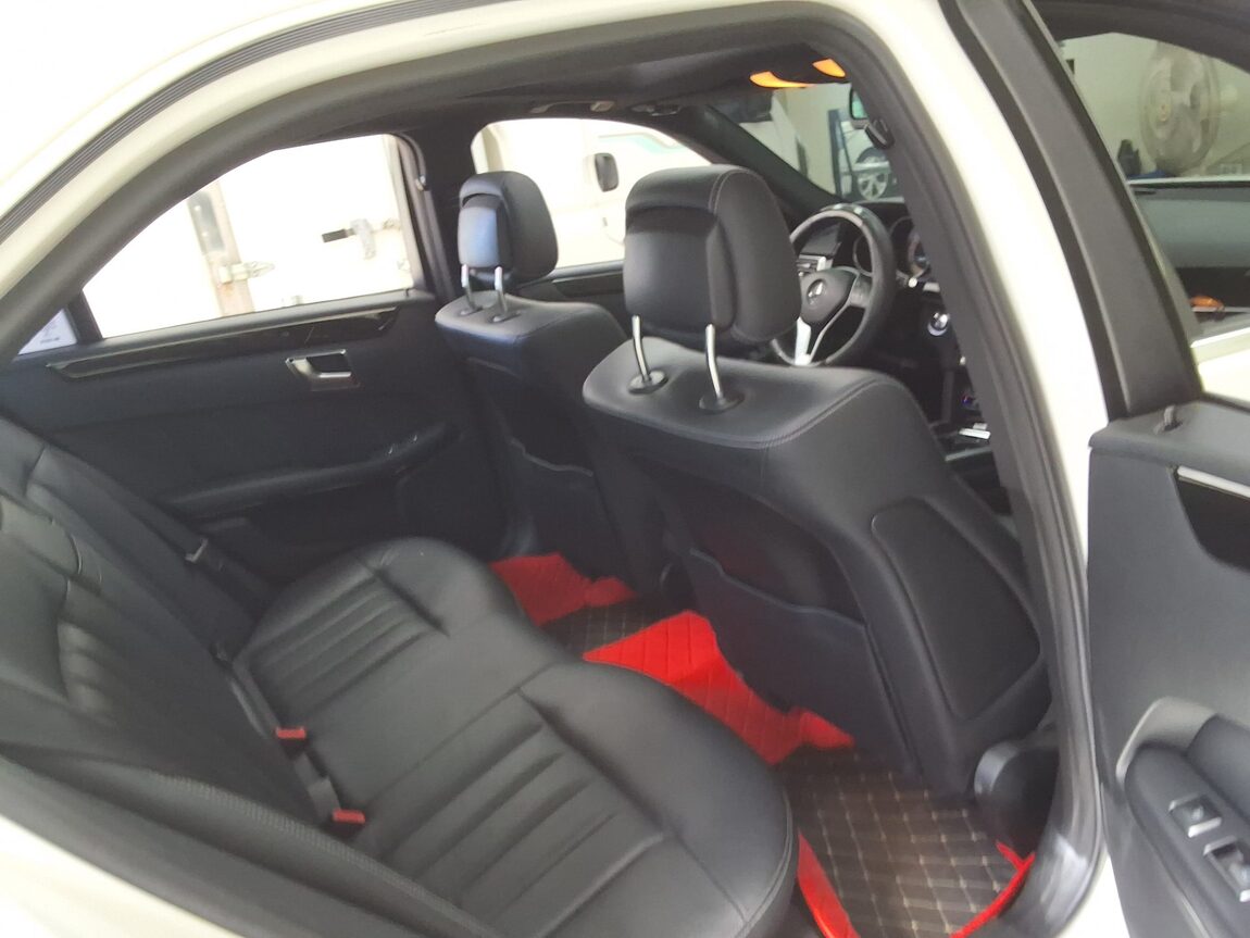 MERCEDES-BENZ E-CLASS (4TH GEN) E300 4MATIC AVANTGARDE 2014 - zdjęcie 14