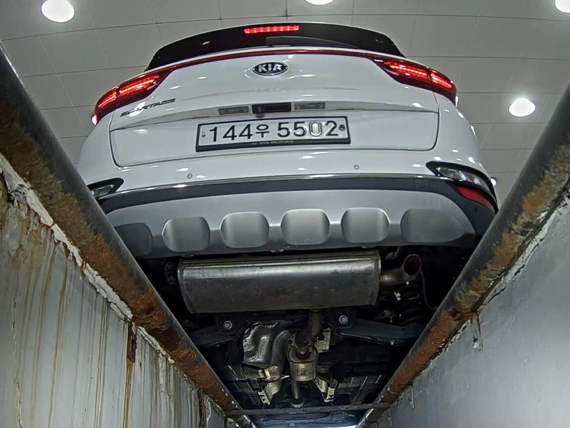 KIA SPORTAGE THE BOLD 2.0 GASOLINE PRESTIGE 2020 - zdjęcie 8