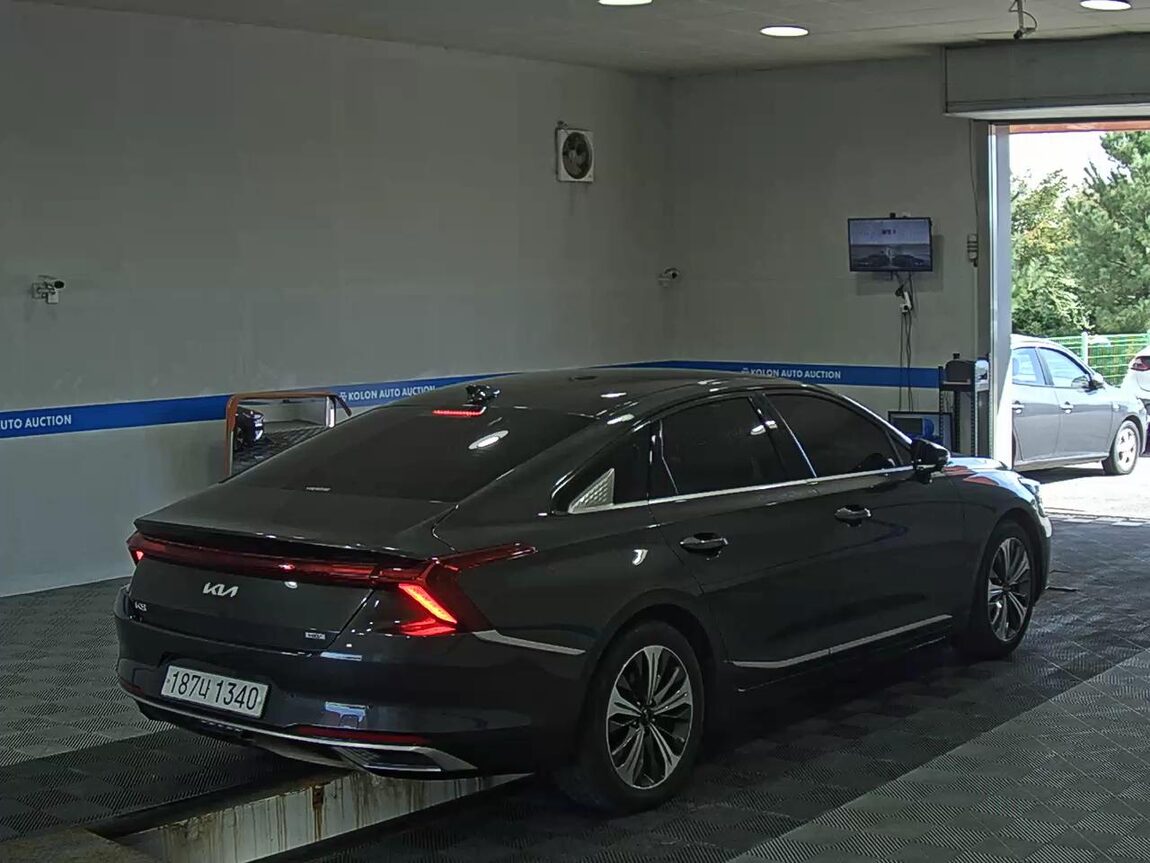 KIA K8 HYBRID HEV NOBLESSE 2022 - zdjęcie 5