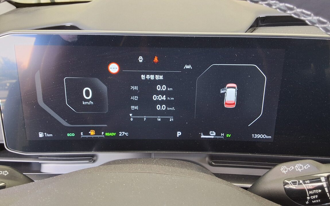 KIA THE NEW CARNIVAL HYBRID (KA4) 1.6 HEV 7-SEATER SIGNATURE GRAVITY 2025 - zdjęcie 9