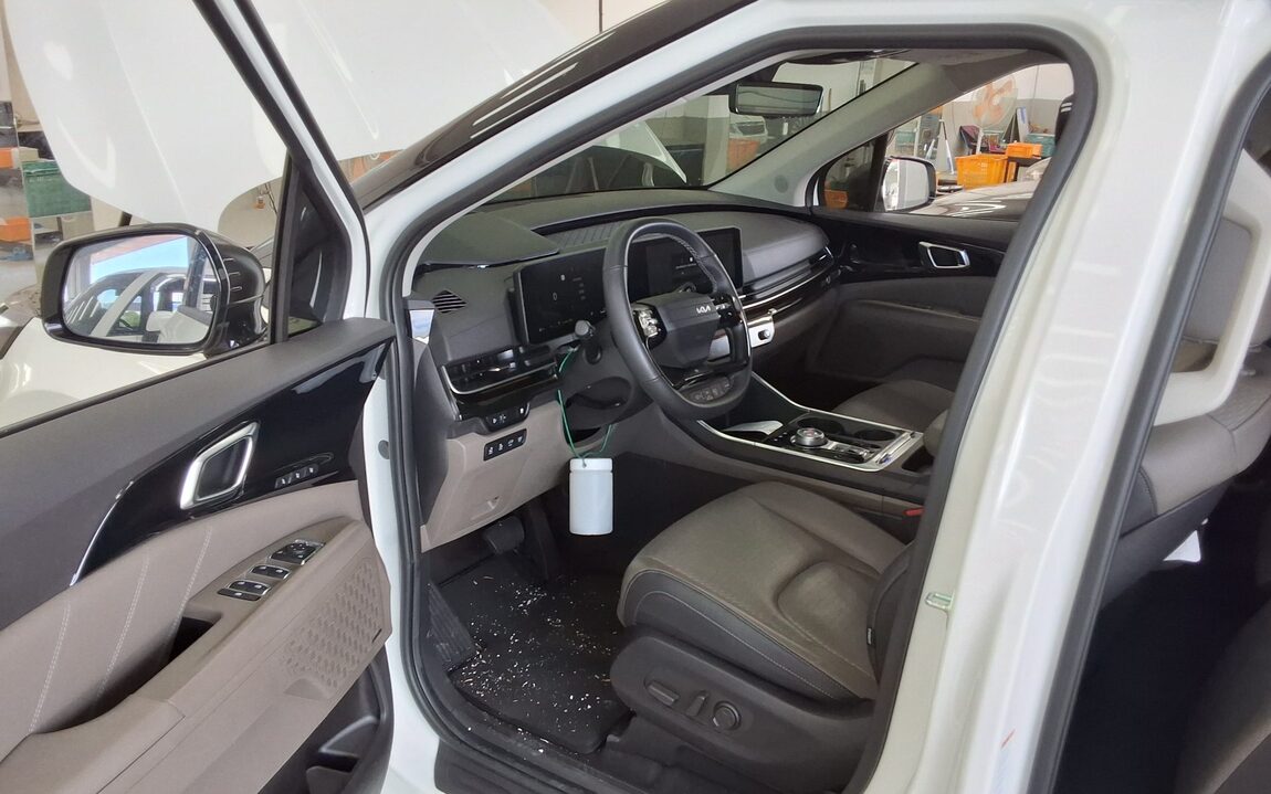 KIA THE NEW CARNIVAL HYBRID (KA4) 1.6 HEV 7-SEATER SIGNATURE GRAVITY 2025 - zdjęcie 10