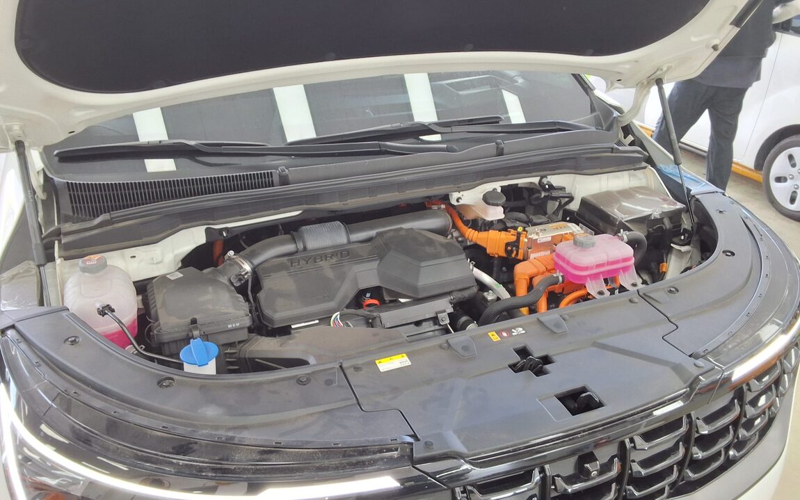 KIA THE NEW CARNIVAL HYBRID (KA4) 1.6 HEV 7-SEATER SIGNATURE GRAVITY 2025 - zdjęcie 22
