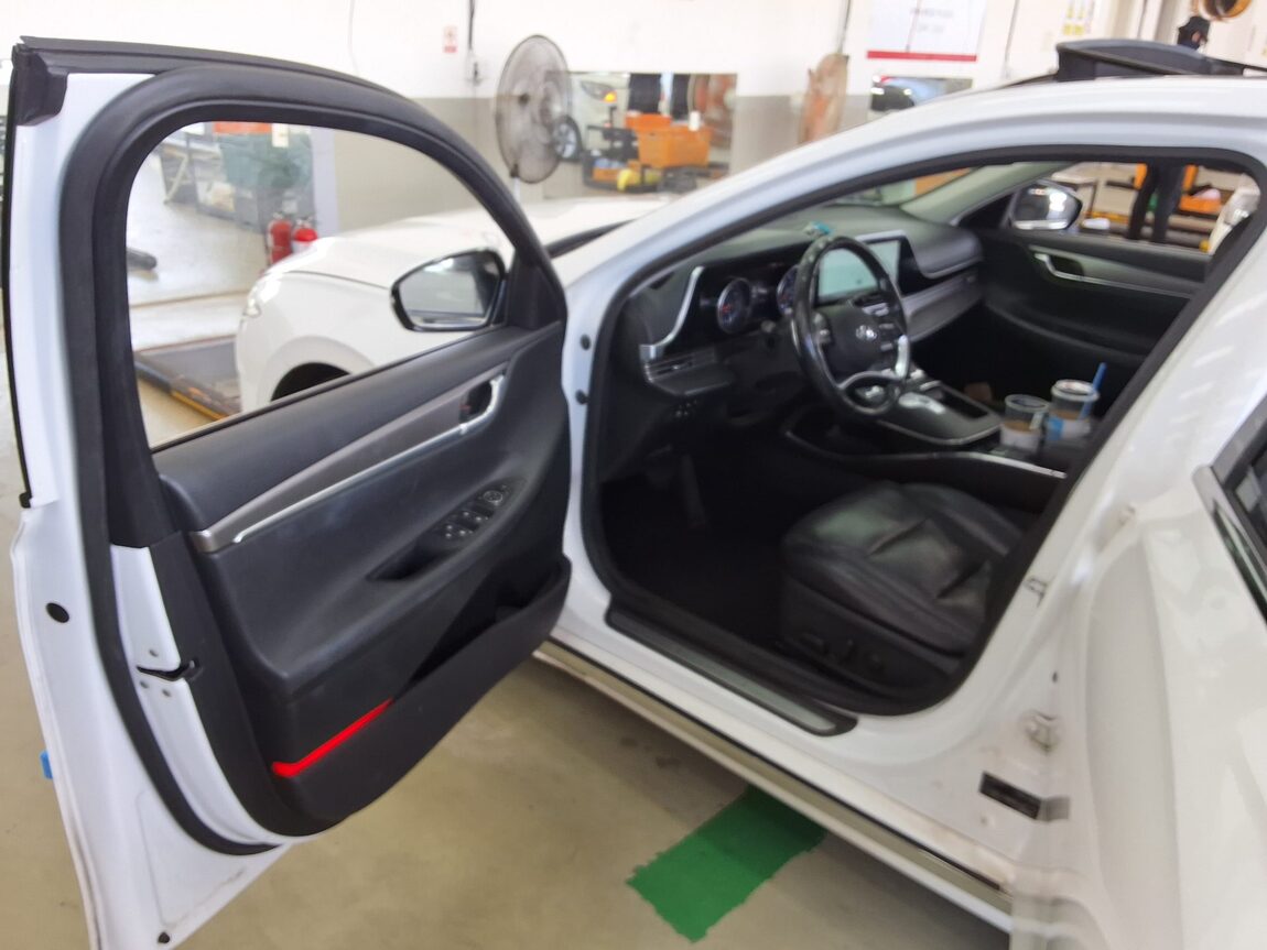 HYUNDAI THE NEW GRANDEUR IG LPi 3.0 RENTAL CAR PREMIUM 2021 - zdjęcie 10