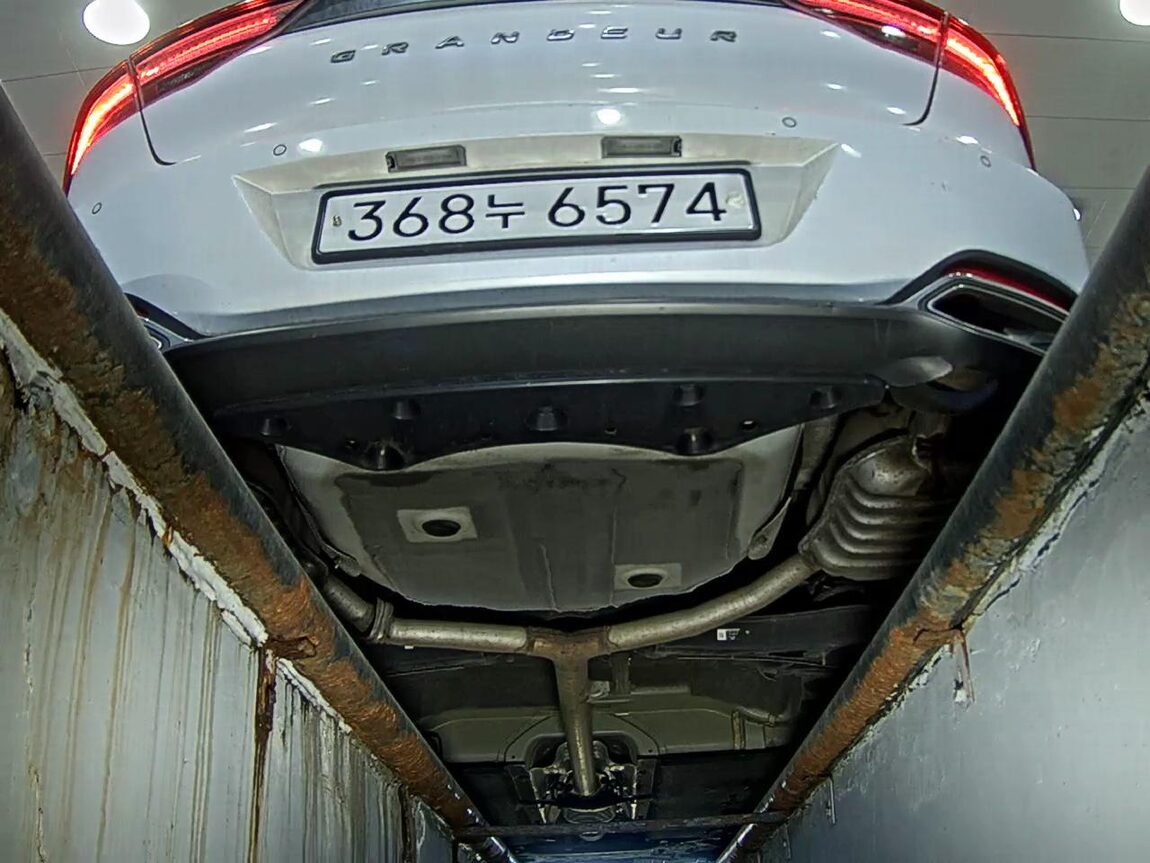 HYUNDAI THE NEW GRANDEUR IG LPi 3.0 RENTAL CAR PREMIUM 2021 - zdjęcie 8