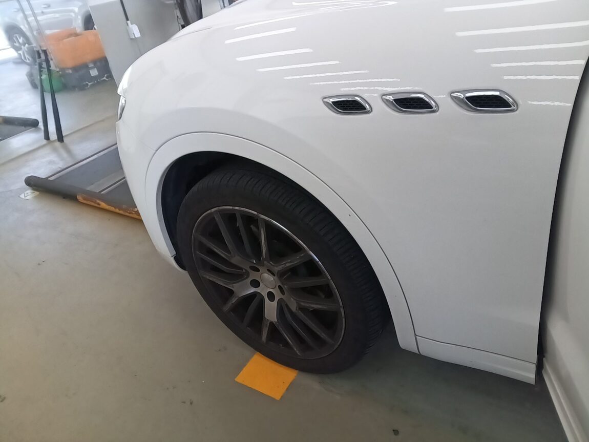 MASERATI LEVANTE 3.0 DIESEL 2017 - zdjęcie 22