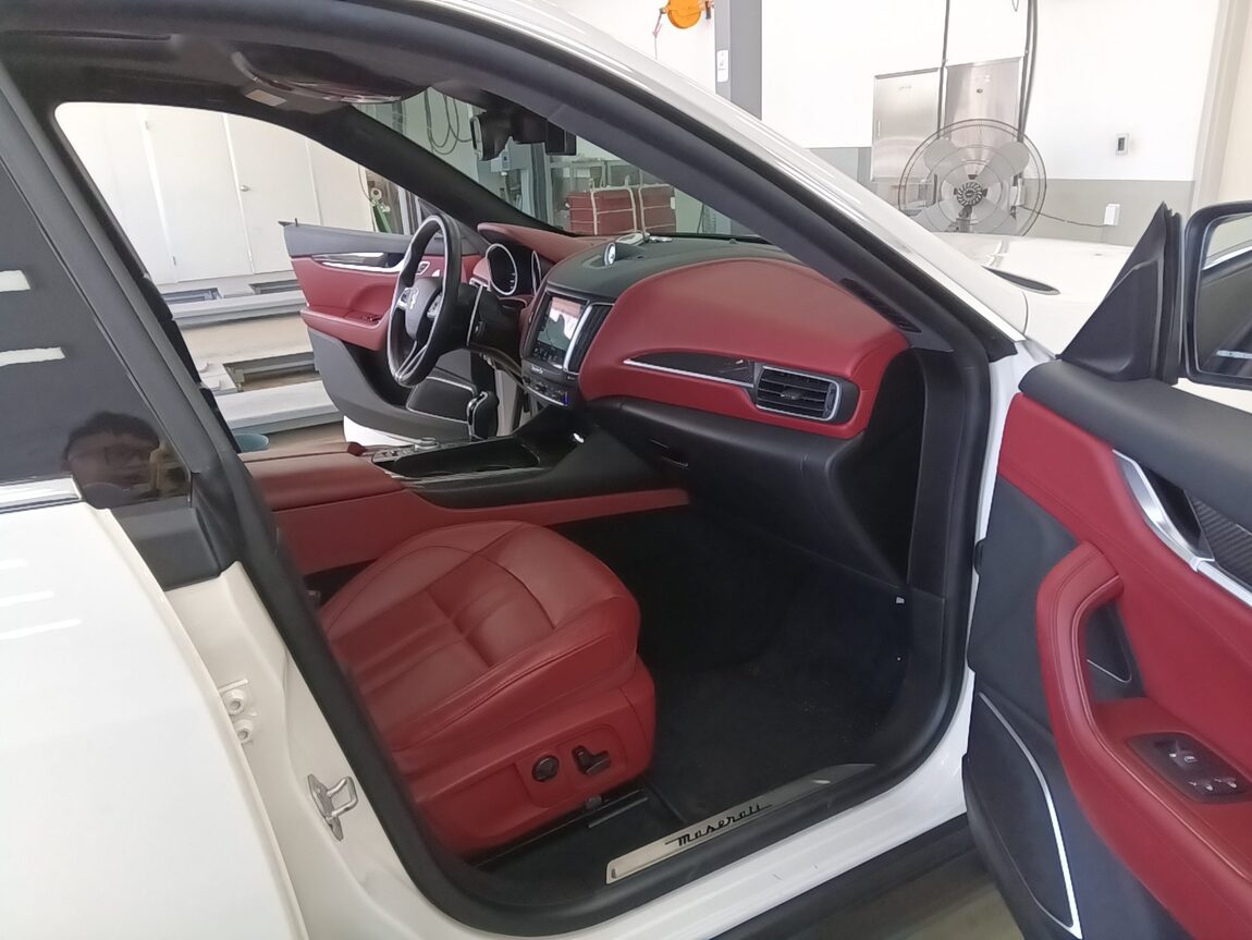 MASERATI LEVANTE 3.0 DIESEL 2017 - zdjęcie 14