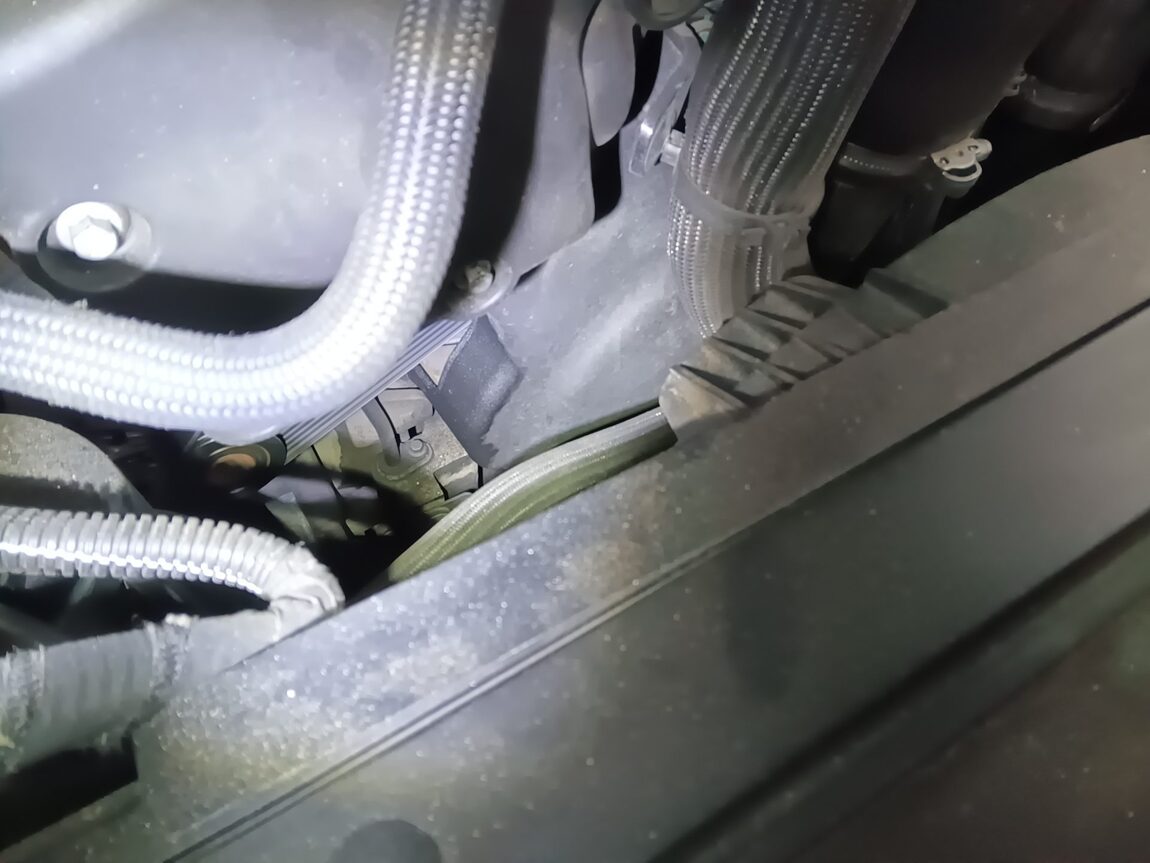 MASERATI LEVANTE 3.0 DIESEL 2017 - zdjęcie 30
