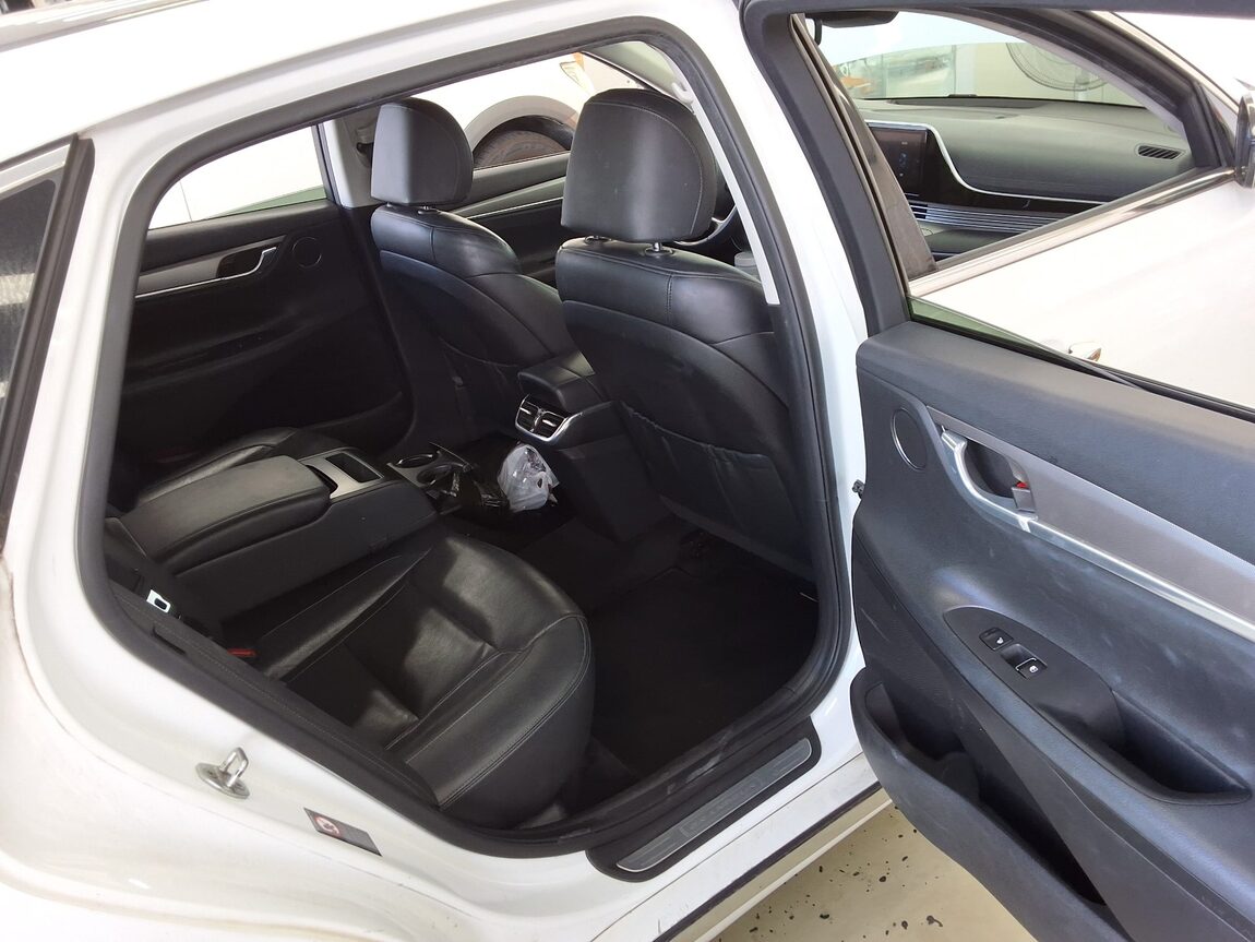 HYUNDAI THE NEW GRANDEUR IG LPi 3.0 RENTAL CAR PREMIUM 2021 - zdjęcie 14