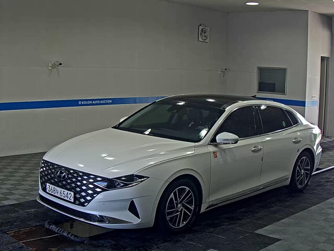 HYUNDAI THE NEW GRANDEUR IG LPi 3.0 RENTAL CAR PREMIUM 2021 - zdjęcie 2