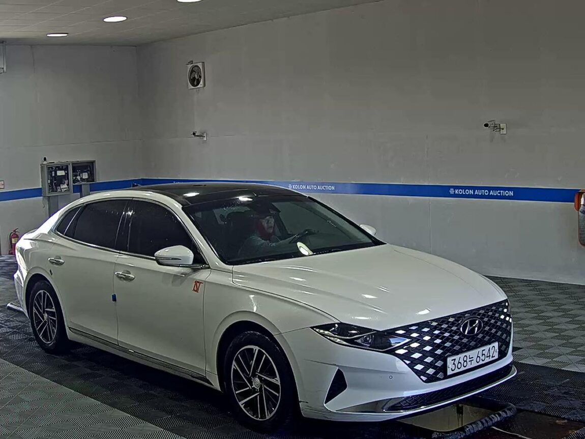 HYUNDAI THE NEW GRANDEUR IG LPi 3.0 RENTAL CAR PREMIUM 2021 - zdjęcie 3