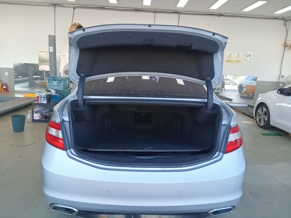 HYUNDAI GRANDEUR HG DIESEL HG 220 MODERN 2016 - zdjęcie 15