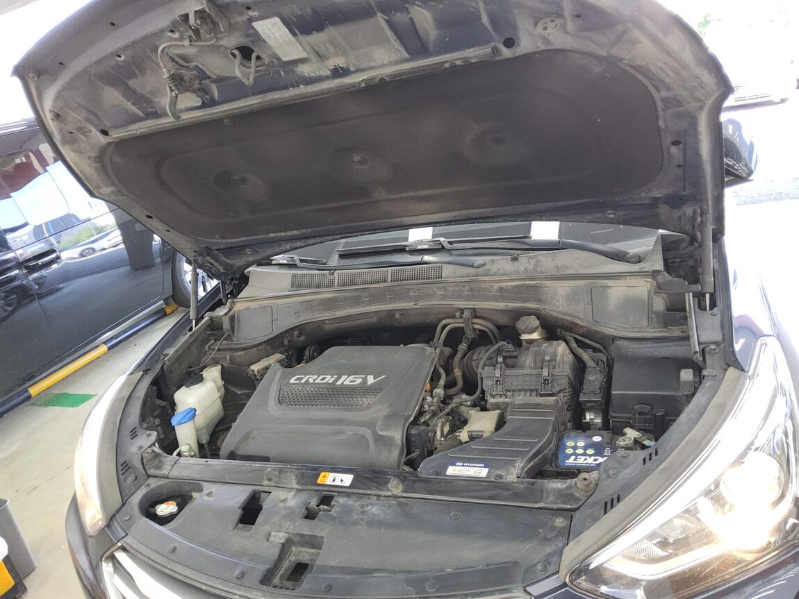 HYUNDAI SANTA FE THE PRIME DIESEL R2.0 2WD PREMIUM 2017 - zdjęcie 20