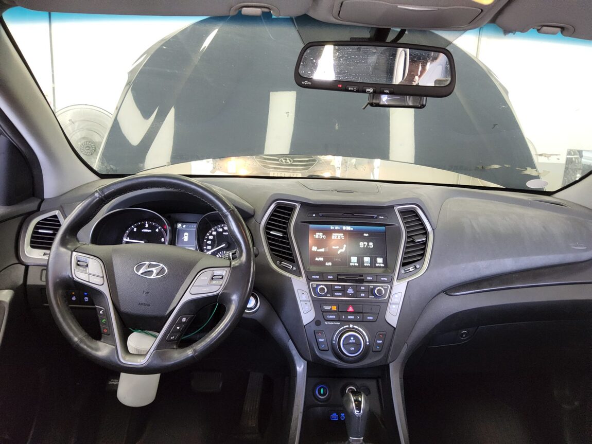 HYUNDAI SANTA FE THE PRIME DIESEL R2.0 2WD PREMIUM 2017 - zdjęcie 11
