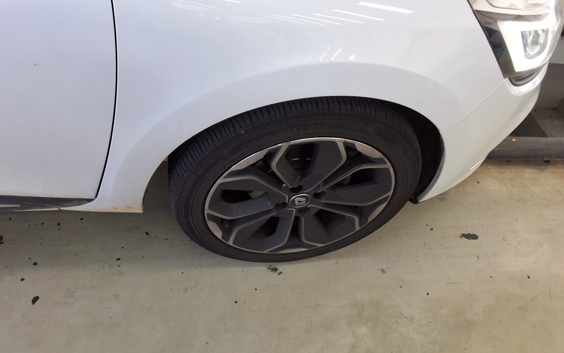 RENAULT (SAMSUNG) CLIO 1.5 DIESEL INTENSE 2018 - zdjęcie 26