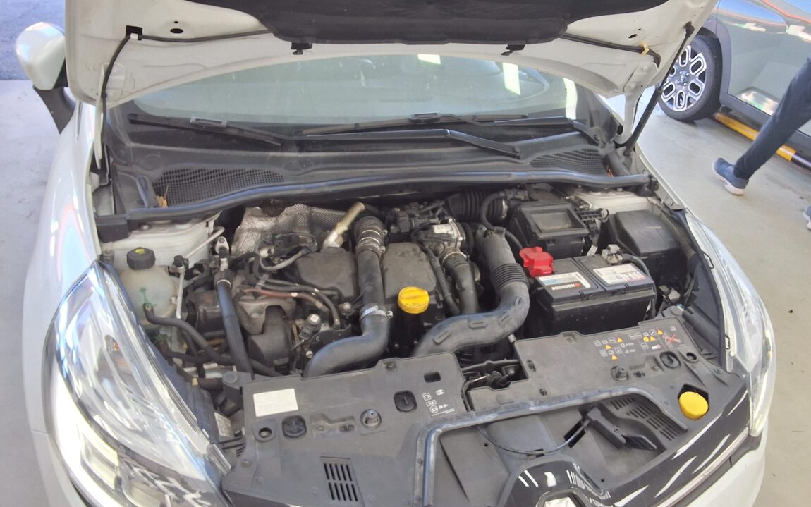 RENAULT (SAMSUNG) CLIO 1.5 DIESEL INTENSE 2018 - zdjęcie 21