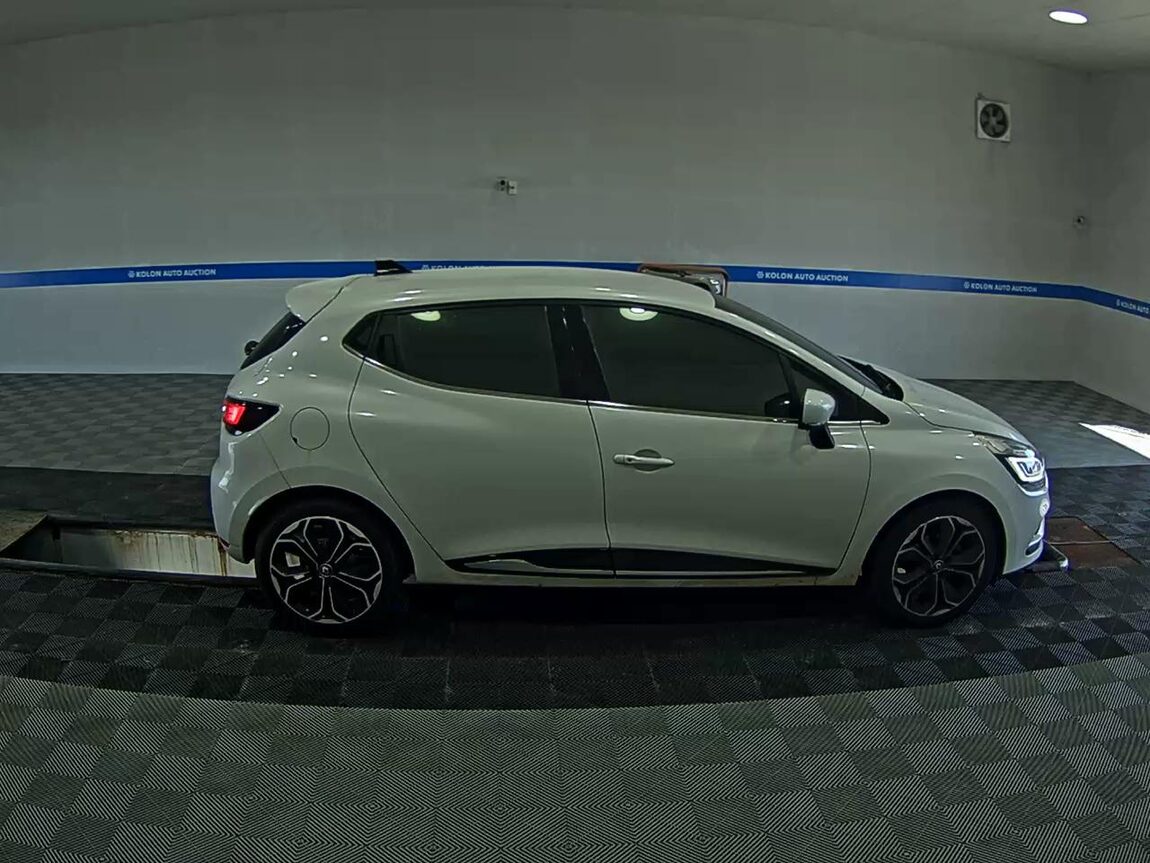 RENAULT (SAMSUNG) CLIO 1.5 DIESEL INTENSE 2018 - zdjęcie 4