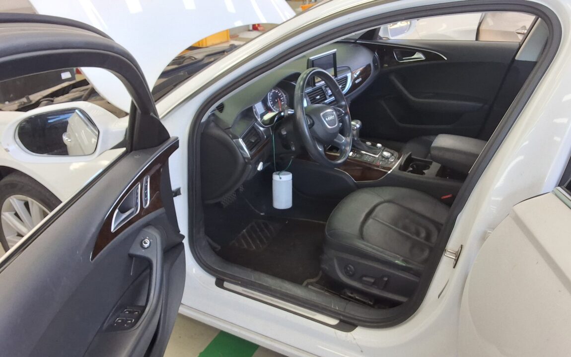 AUDI A6 (4TH GEN) 3.0 TDI QUATTRO LED PACK 2013 - zdjęcie 10