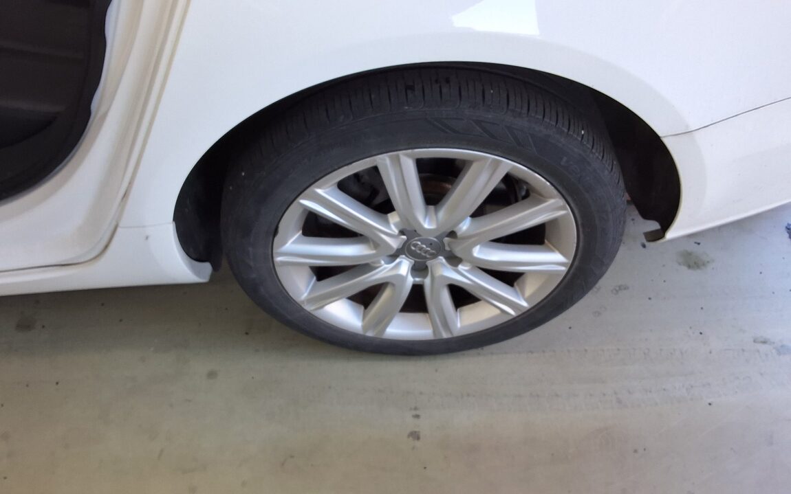 AUDI A6 (4TH GEN) 3.0 TDI QUATTRO LED PACK 2013 - zdjęcie 25