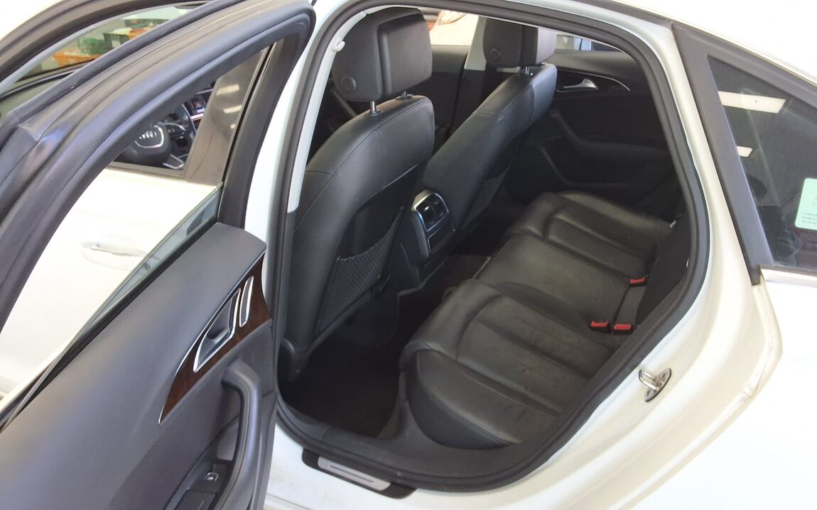 AUDI A6 (4TH GEN) 3.0 TDI QUATTRO LED PACK 2013 - zdjęcie 12