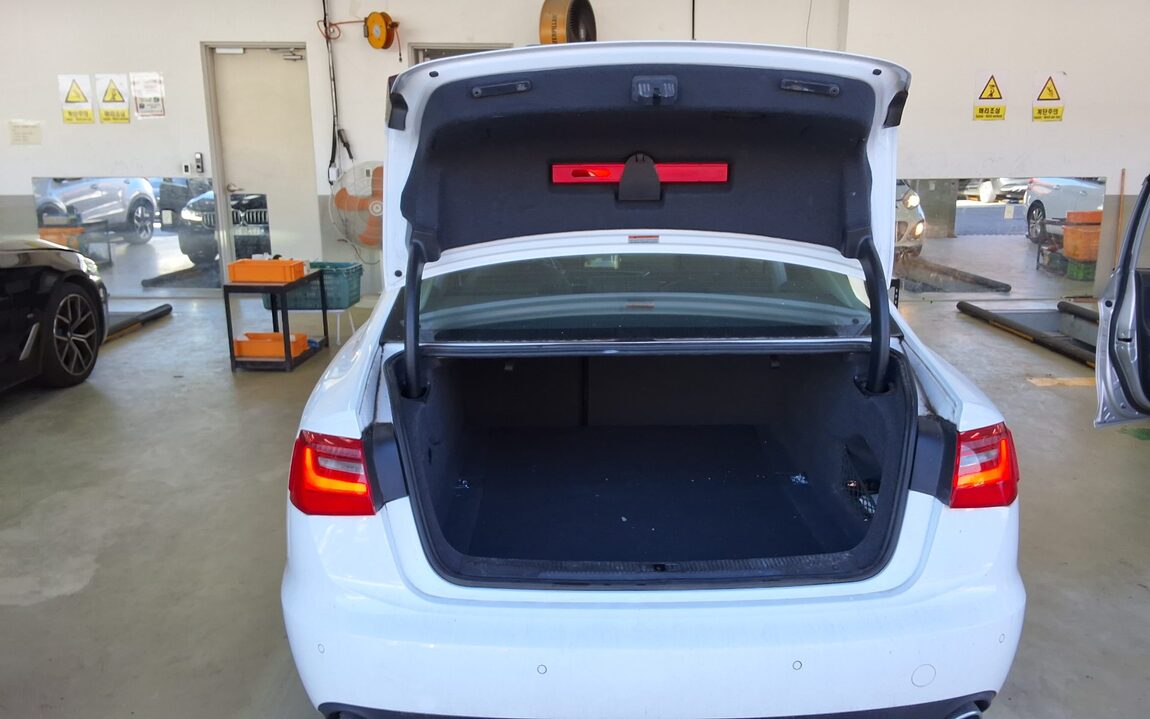 AUDI A6 (4TH GEN) 3.0 TDI QUATTRO LED PACK 2013 - zdjęcie 15