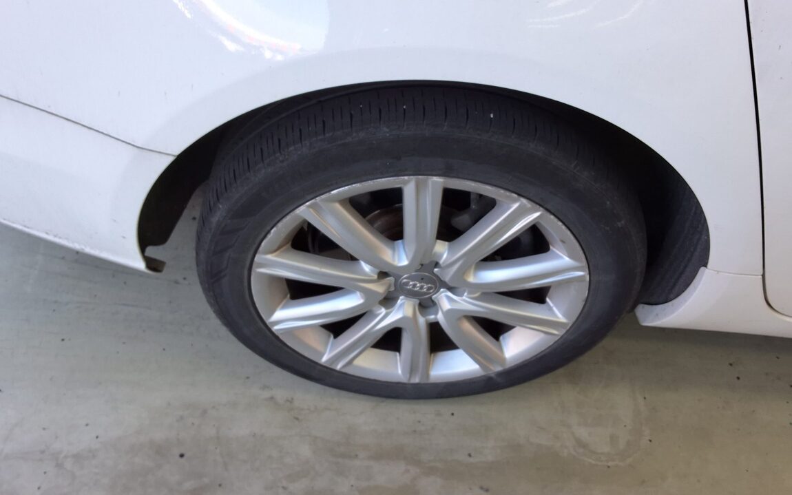 AUDI A6 (4TH GEN) 3.0 TDI QUATTRO LED PACK 2013 - zdjęcie 27