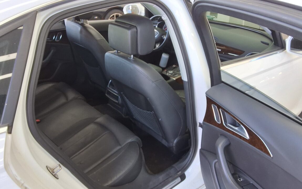 AUDI A6 (4TH GEN) 3.0 TDI QUATTRO LED PACK 2013 - zdjęcie 13