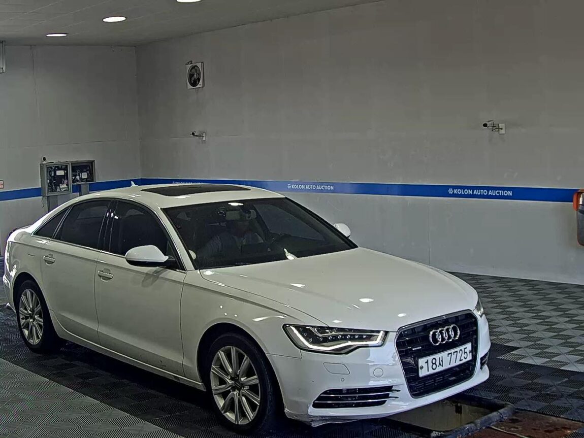 AUDI A6 (4TH GEN) 3.0 TDI QUATTRO LED PACK 2013 - zdjęcie 3