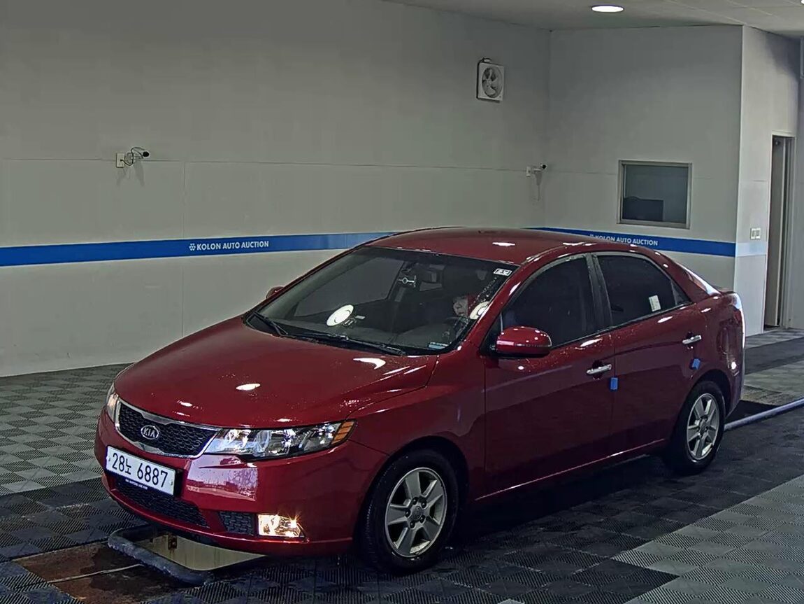 KIA FORTE 1.6 GDI LUXURY 2011 - zdjęcie 2