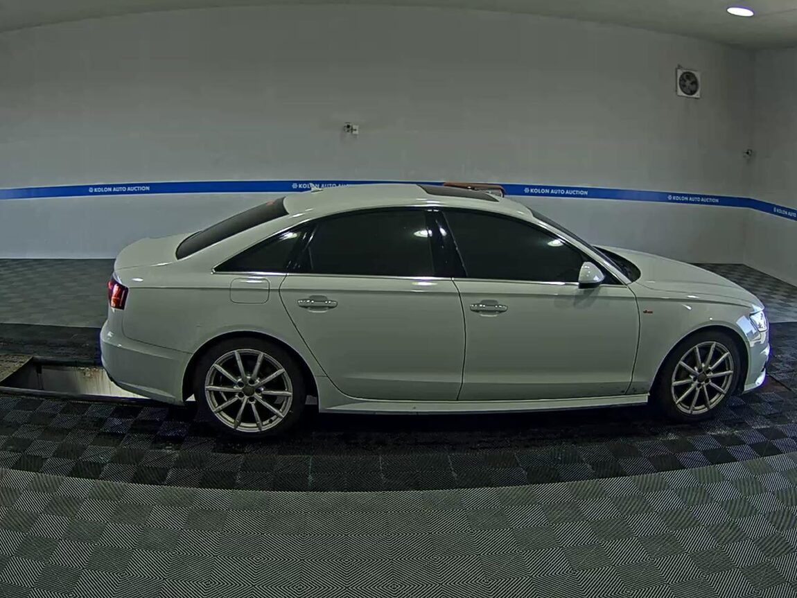 AUDI A6 (4TH GEN) 40 TFSI QUATTRO SPORTS 2016 - zdjęcie 4