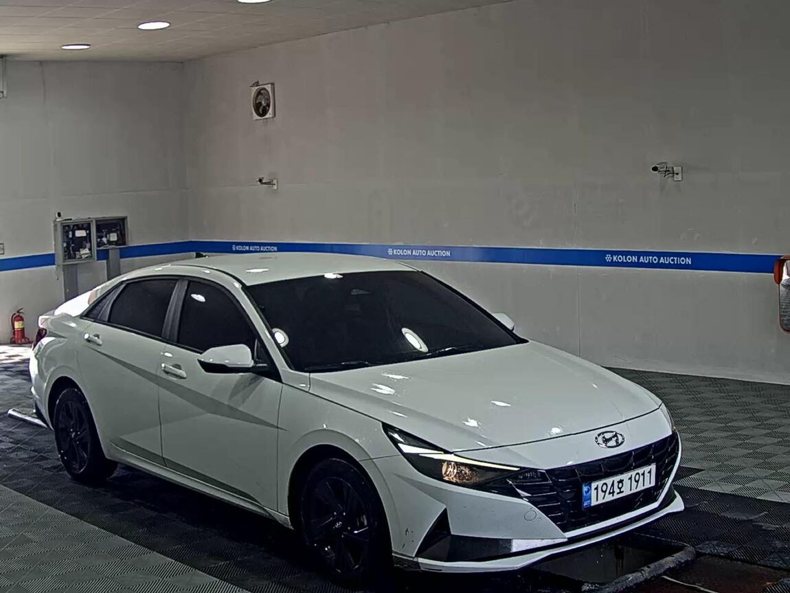 HYUNDAI AVANTE HYBRID (CN7) HEV MODERN 2023 - zdjęcie 3