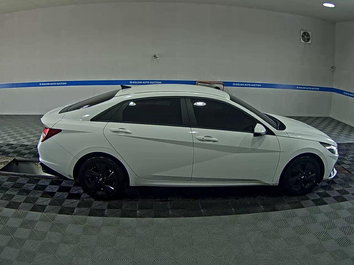 HYUNDAI AVANTE HYBRID (CN7) HEV MODERN 2023 - zdjęcie 4