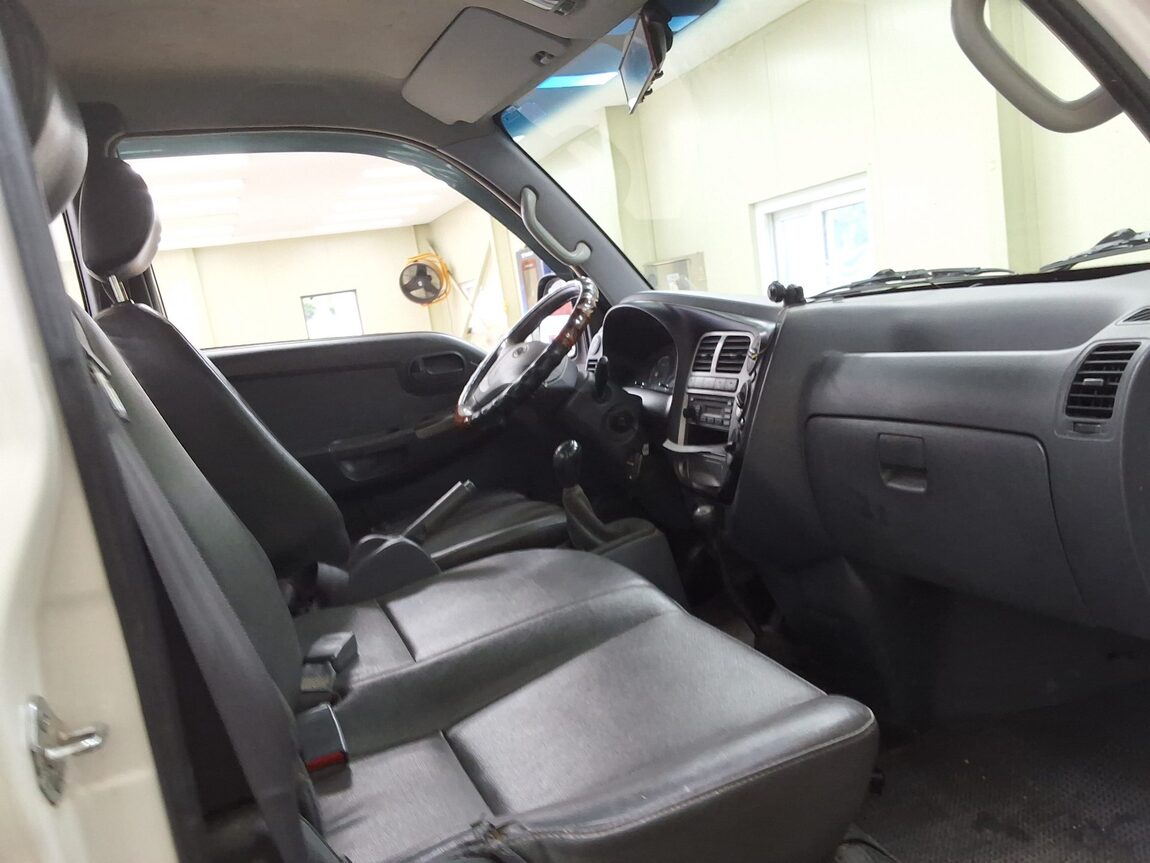 KIA BONGO III CARGO 4WD KING CAB LONG WHEELBASE 2011 - zdjęcie 12