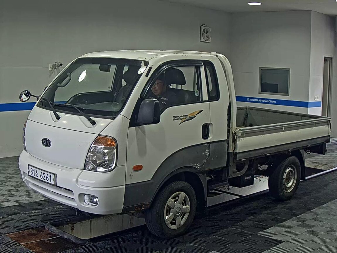 KIA BONGO III CARGO 4WD KING CAB LONG WHEELBASE 2011 - zdjęcie 2