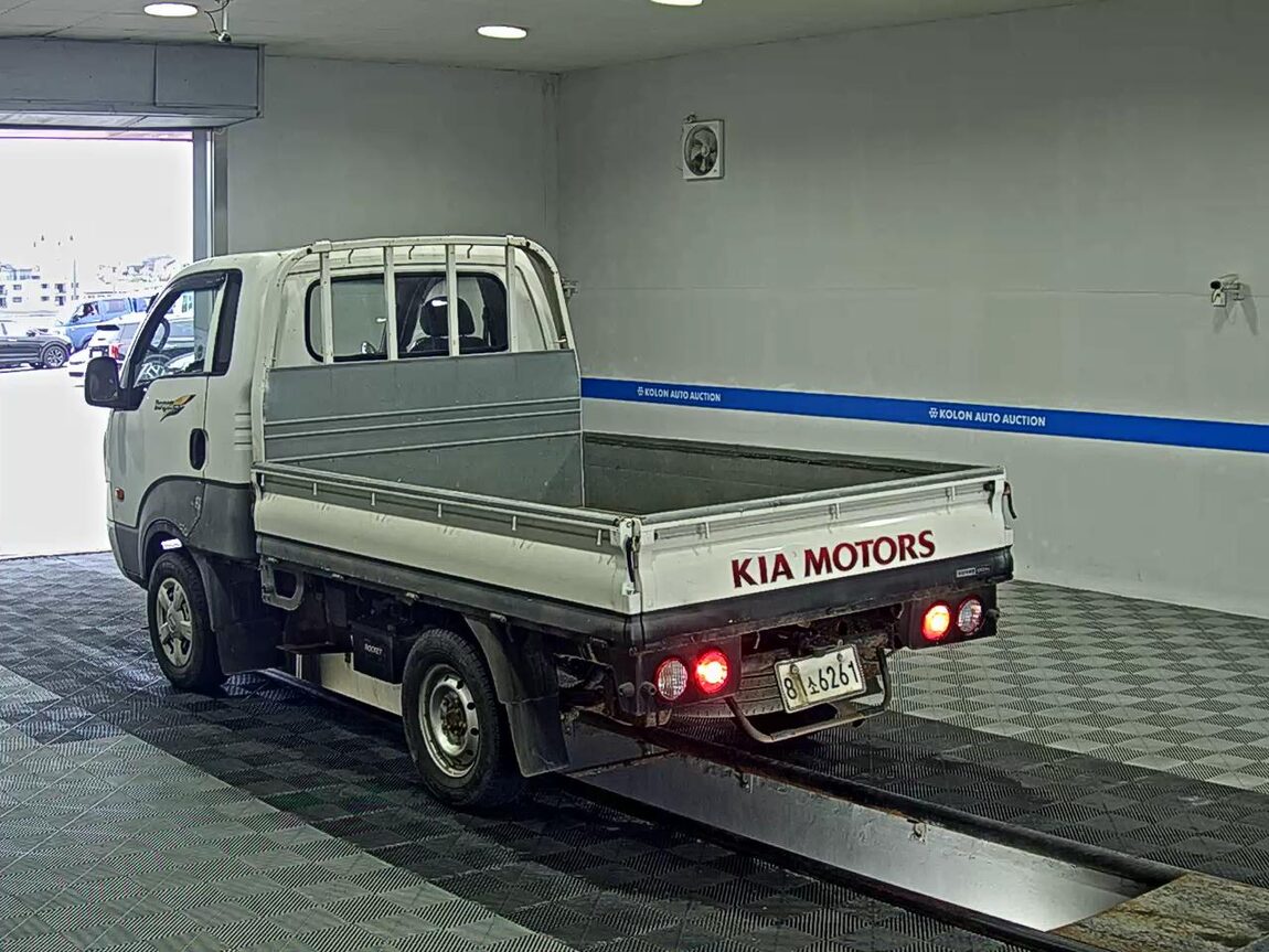 KIA BONGO III CARGO 4WD KING CAB LONG WHEELBASE 2011 - zdjęcie 6
