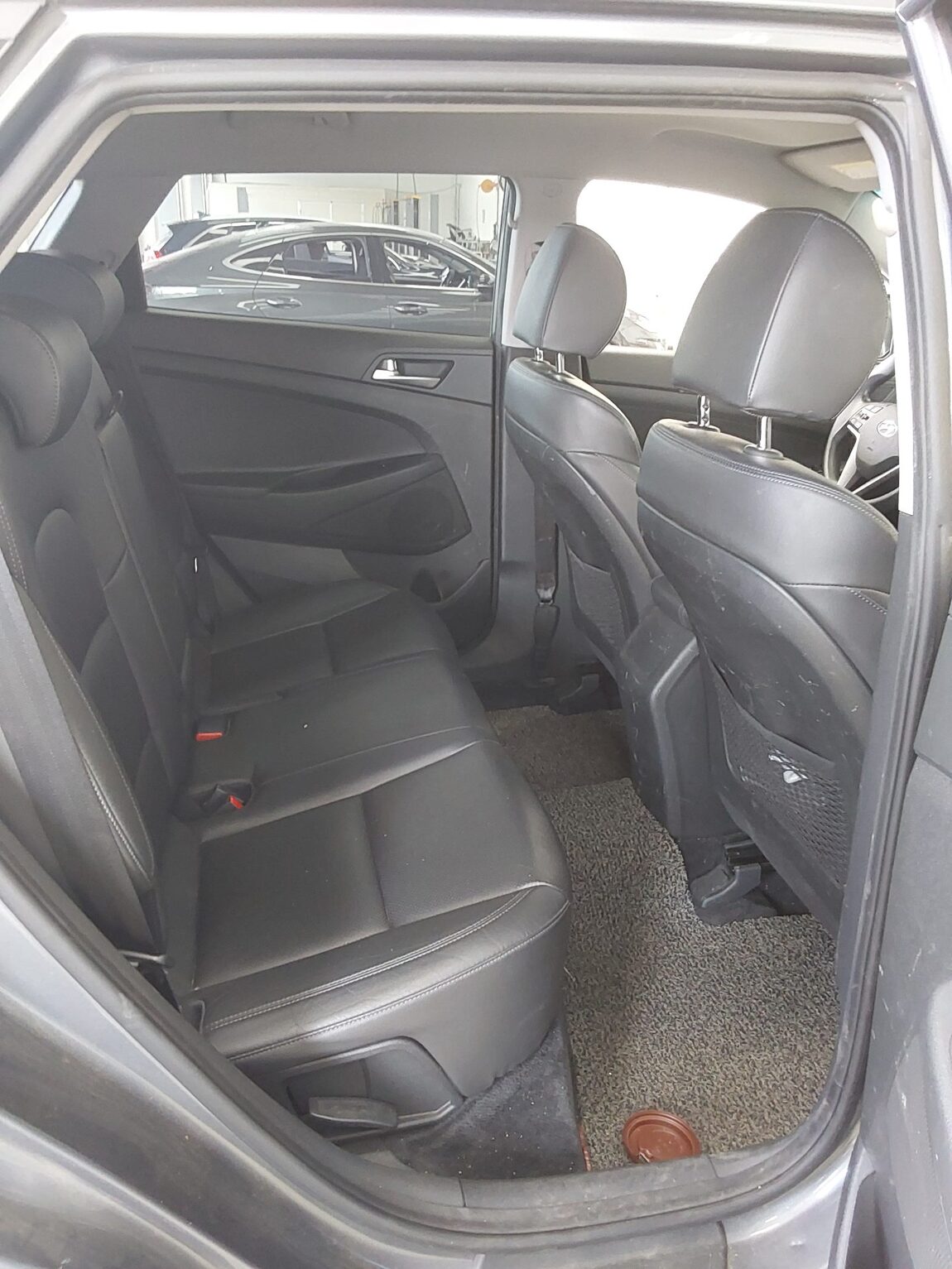 HYUNDAI NEW TUCSON 2.0 DIESEL 2WD SMART 2019 - zdjęcie 13