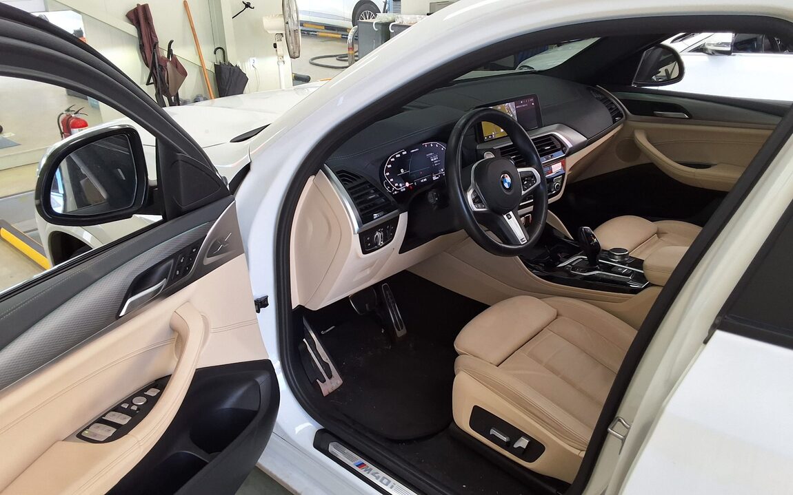 BMW X4 (2ND GEN) M40i xDRIVE ONLINE EXCLUSIVE 2021 - zdjęcie 10