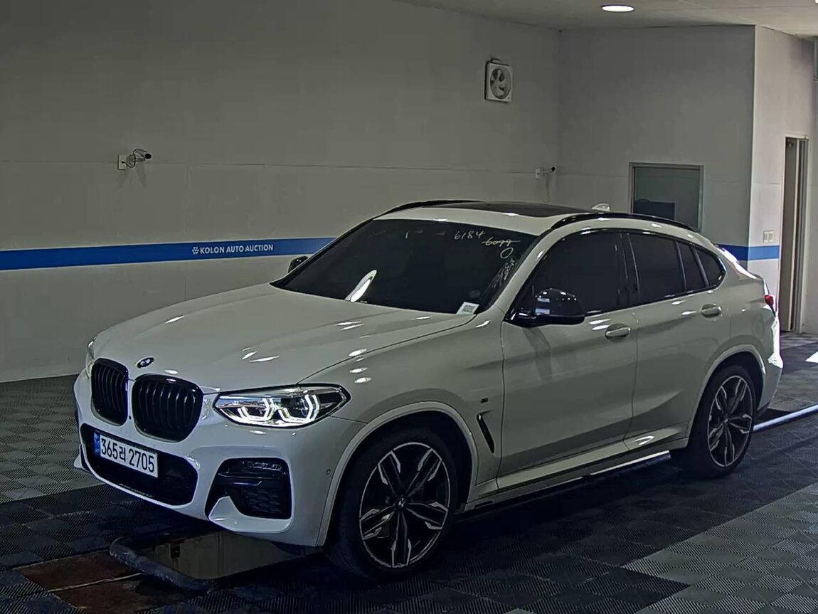 BMW X4 (2ND GEN) M40i xDRIVE ONLINE EXCLUSIVE 2021 - zdjęcie 2
