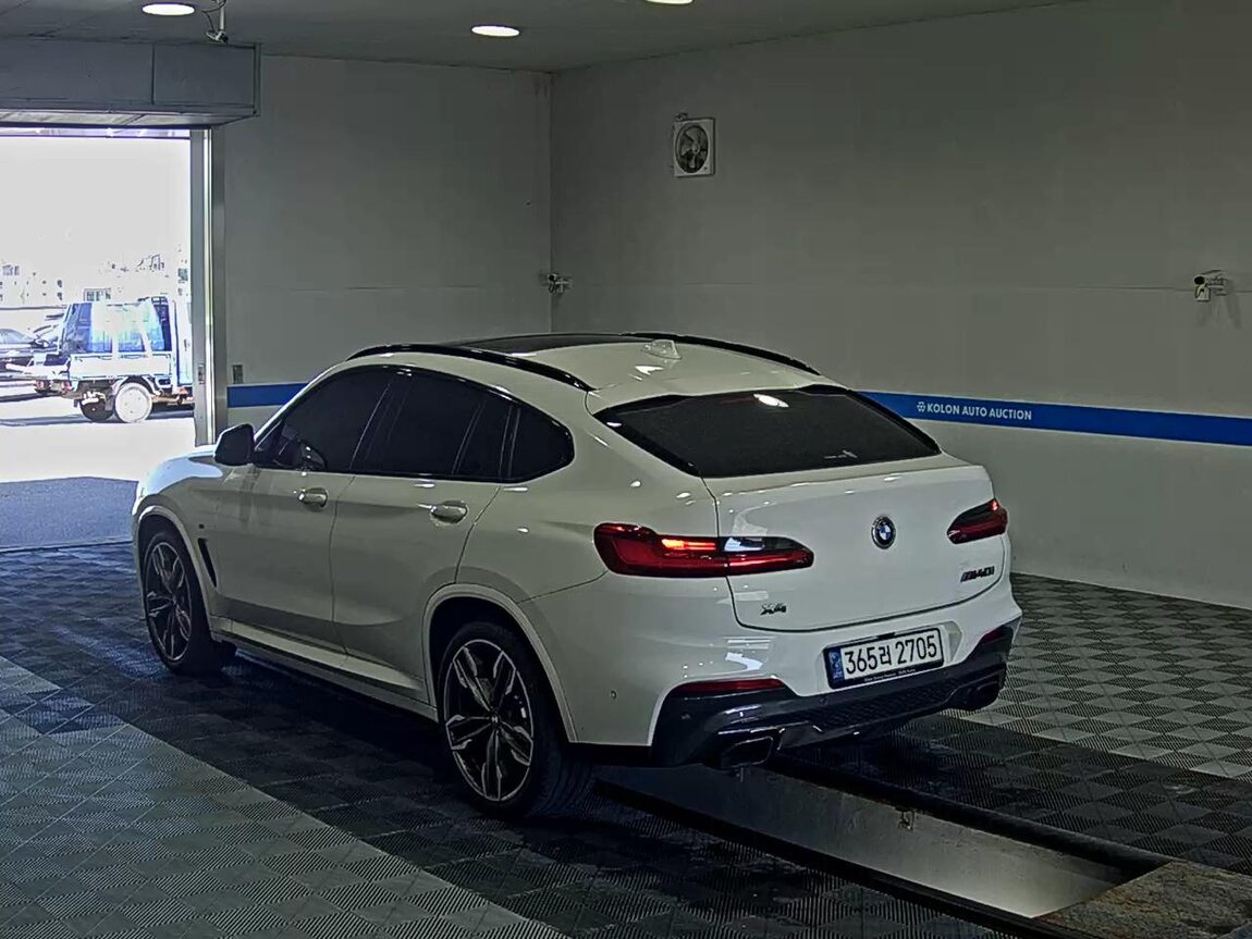 BMW X4 (2ND GEN) M40i xDRIVE ONLINE EXCLUSIVE 2021 - zdjęcie 6