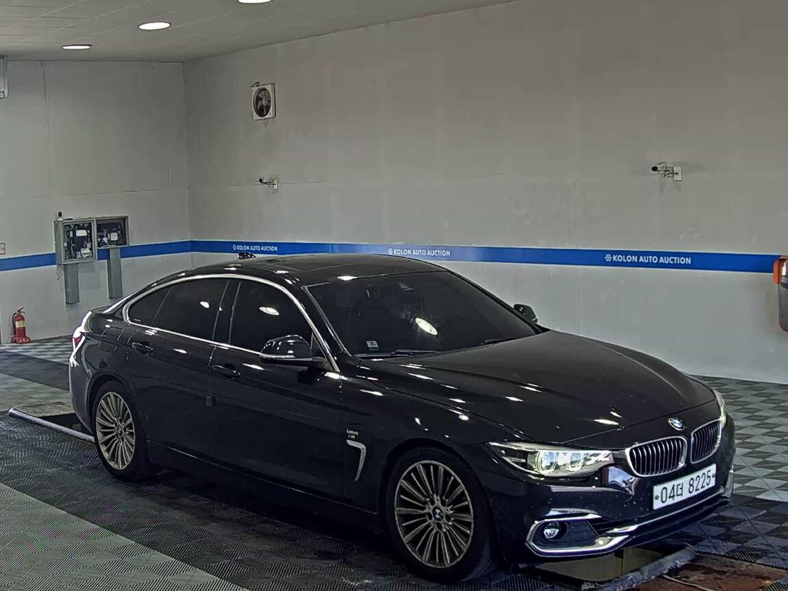 BMW 4 SERIES (1ST GEN) GRAN COUPE 420i LUXURY LINE 2018 - zdjęcie 3