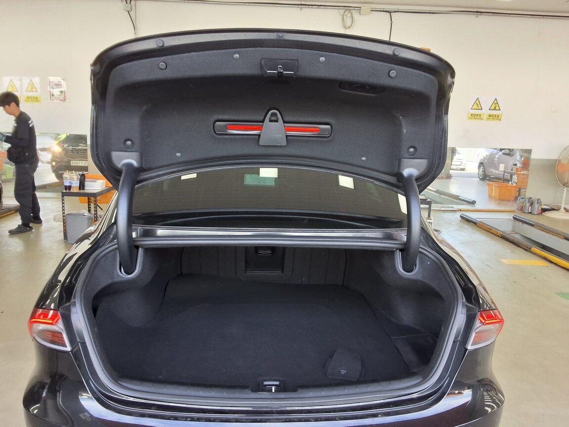 HYUNDAI THE NEW GRANDEUR IG LPi 3.0 RENTAL CAR PREMIUM 2022 - zdjęcie 15