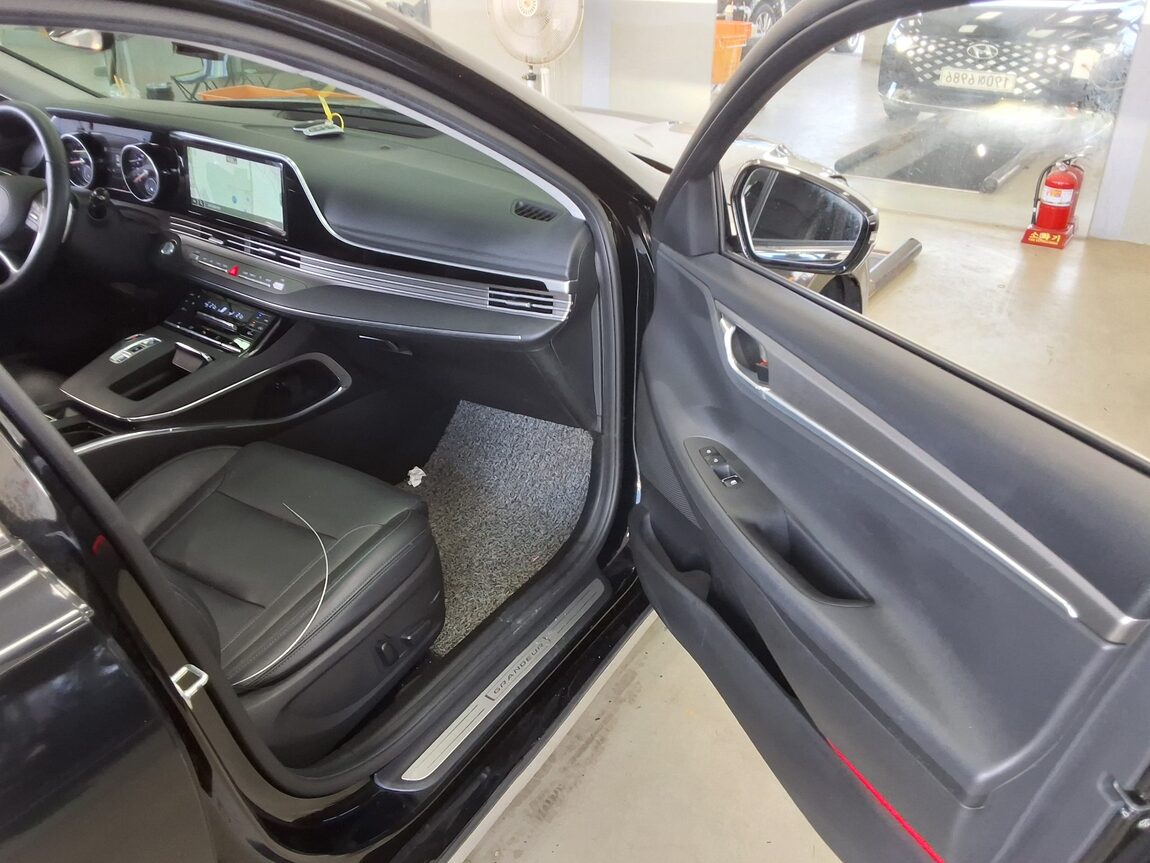 HYUNDAI THE NEW GRANDEUR IG LPi 3.0 RENTAL CAR PREMIUM 2022 - zdjęcie 14