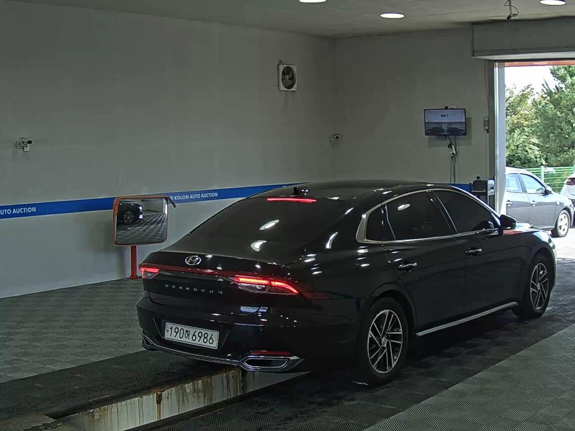 HYUNDAI THE NEW GRANDEUR IG LPi 3.0 RENTAL CAR PREMIUM 2022 - zdjęcie 5