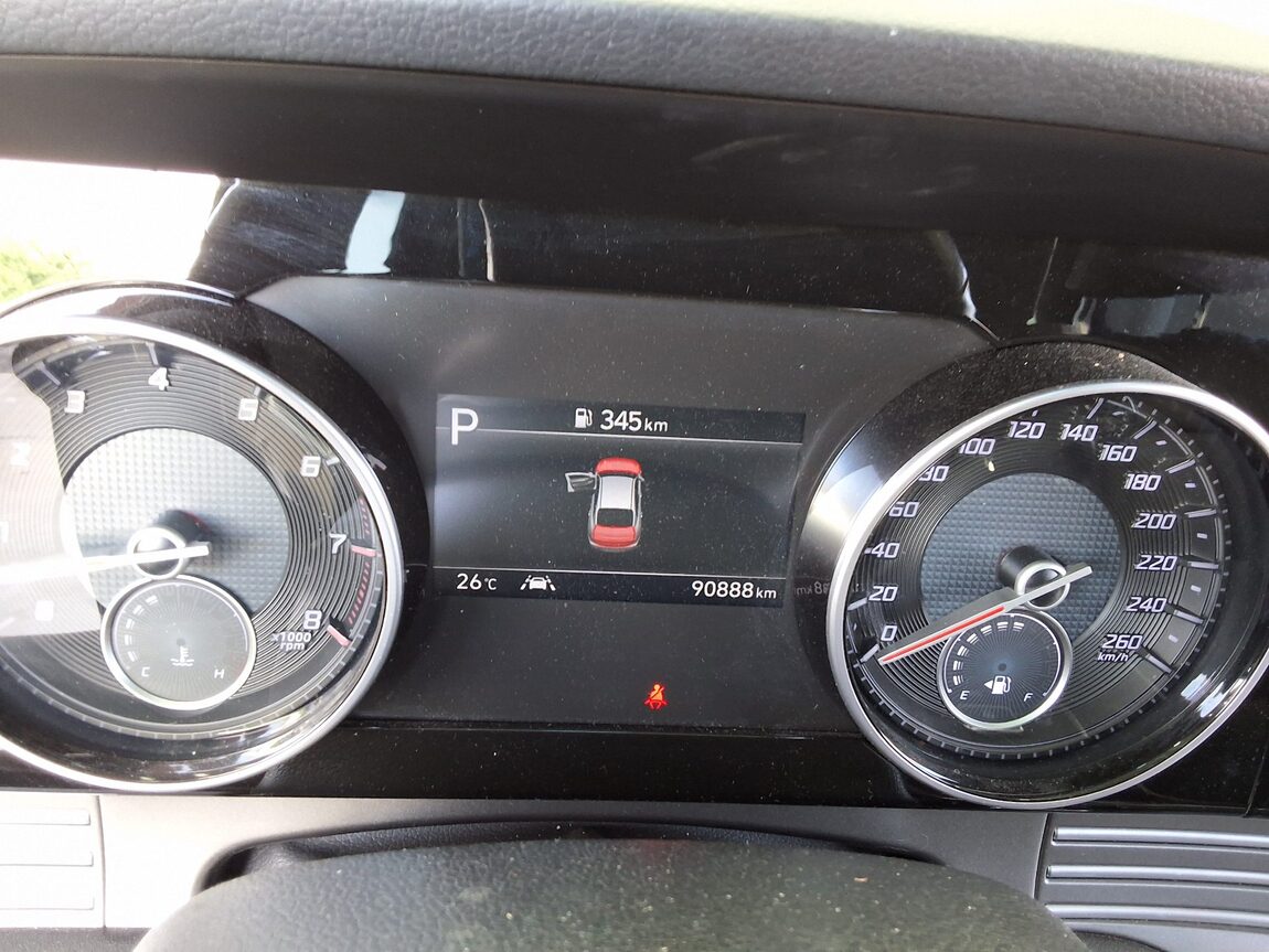 HYUNDAI THE NEW GRANDEUR IG GASOLINE 2.5 PREMIUM CHOICE 2020 - zdjęcie 10