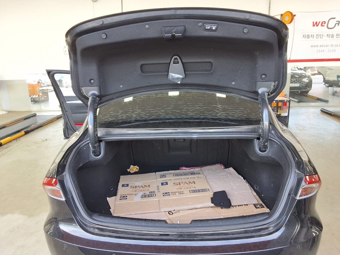 HYUNDAI THE NEW GRANDEUR IG GASOLINE 2.5 PREMIUM CHOICE 2020 - zdjęcie 16