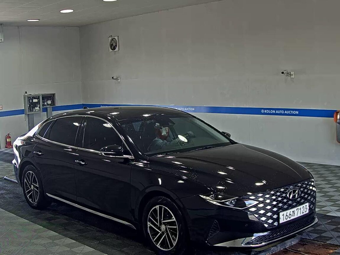 HYUNDAI THE NEW GRANDEUR IG GASOLINE 2.5 PREMIUM CHOICE 2020 - zdjęcie 3