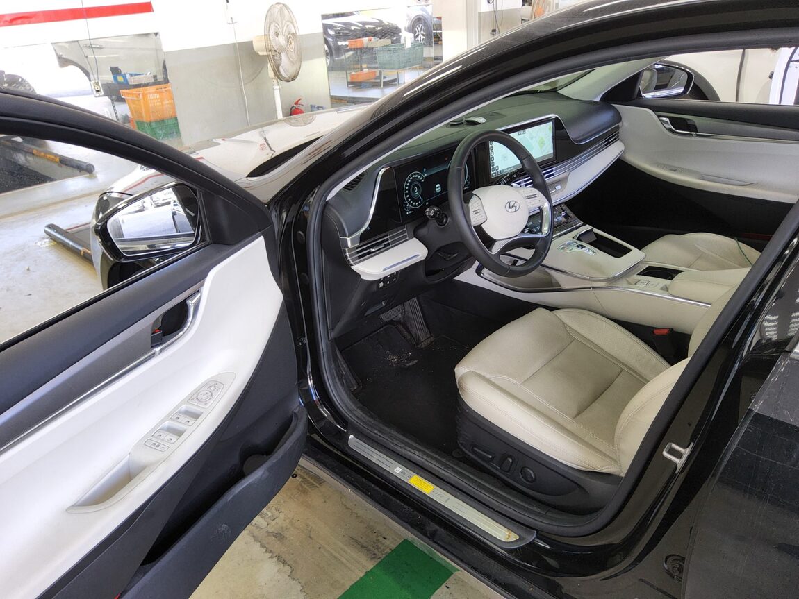 HYUNDAI THE NEW GRANDEUR IG GASOLINE 2.5 LE BLANC 2023 - zdjęcie 10
