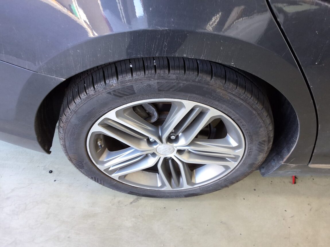 HYUNDAI GRANDEUR IG 3.0 GDi MODERN BASIC RENTAL CAR 2018 - zdjęcie 25