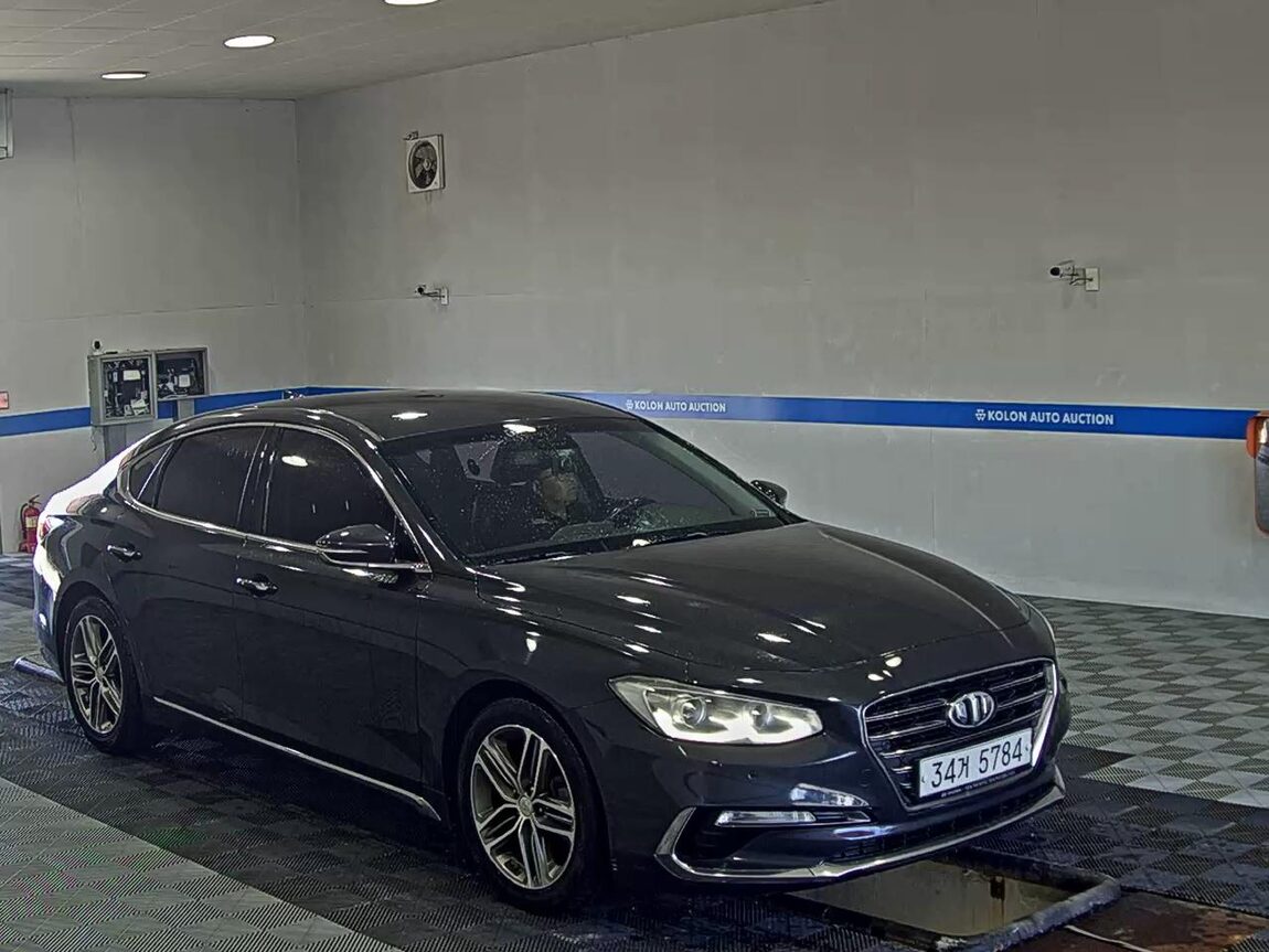 HYUNDAI GRANDEUR IG 3.0 GDi MODERN BASIC RENTAL CAR 2018 - zdjęcie 3